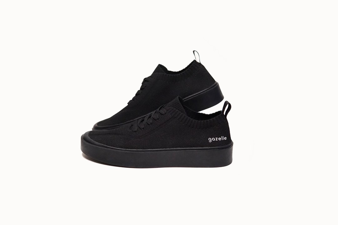 Marshmallow Eco Sneakers Black 棉花糖环保运动鞋黑色 - 女款运动鞋/球鞋 - 其他材质 黑色