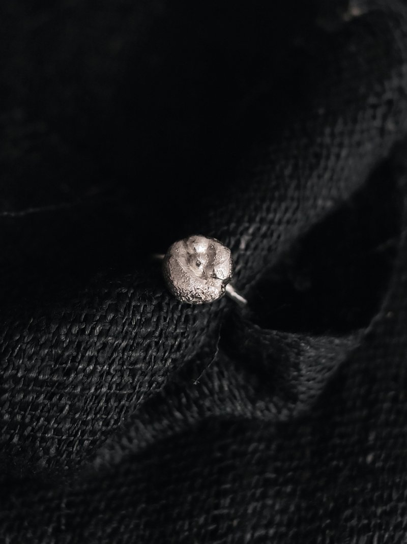 MU  中药材Blooming系列  覆盆子耳环  925银 - 耳环/耳夹 - 纯银 银色