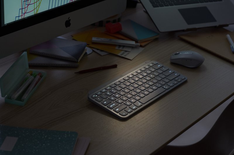 罗技 MX Keys Mini 无线智能键盘-石墨灰 - 电脑配件 - 塑料 