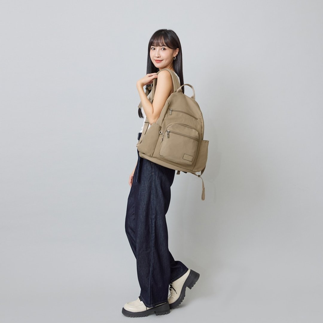 后背包 幻漾防盗尼龙后背包-大款-6111-36-多色任选 - 后背包/双肩包 - 尼龙 卡其色