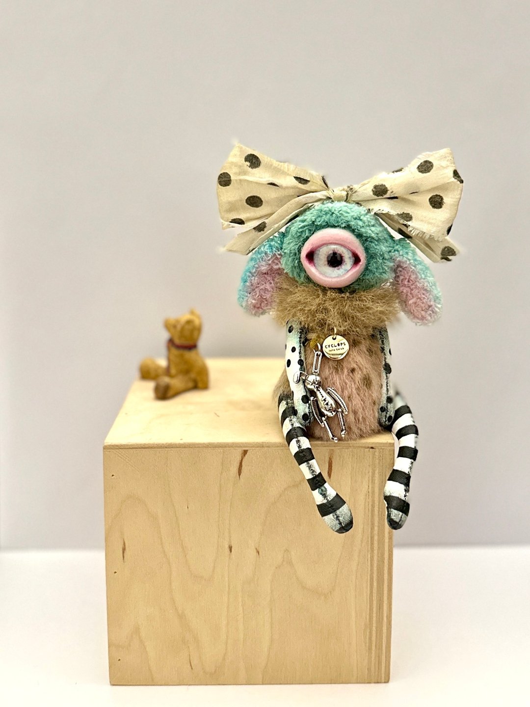 疯狂独一无二蓝色兔子独眼娃娃；手工玩具；Blythe 专用玩具 _ 订制商品！ - 玩偶/公仔 - 其他材质 多色