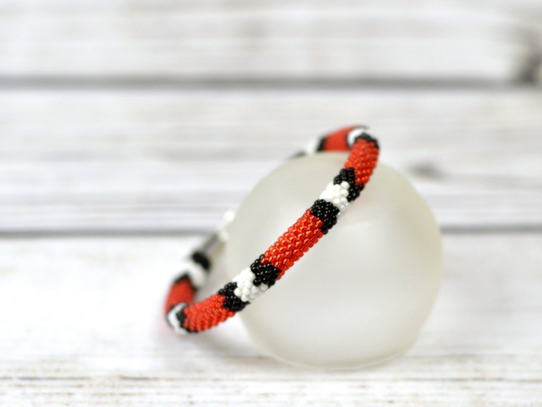 自己製作編繩 Bead crochet kit, DIY kit bracelet, Make your own, Crochet with beads kit - 其他 - 玻璃 红色