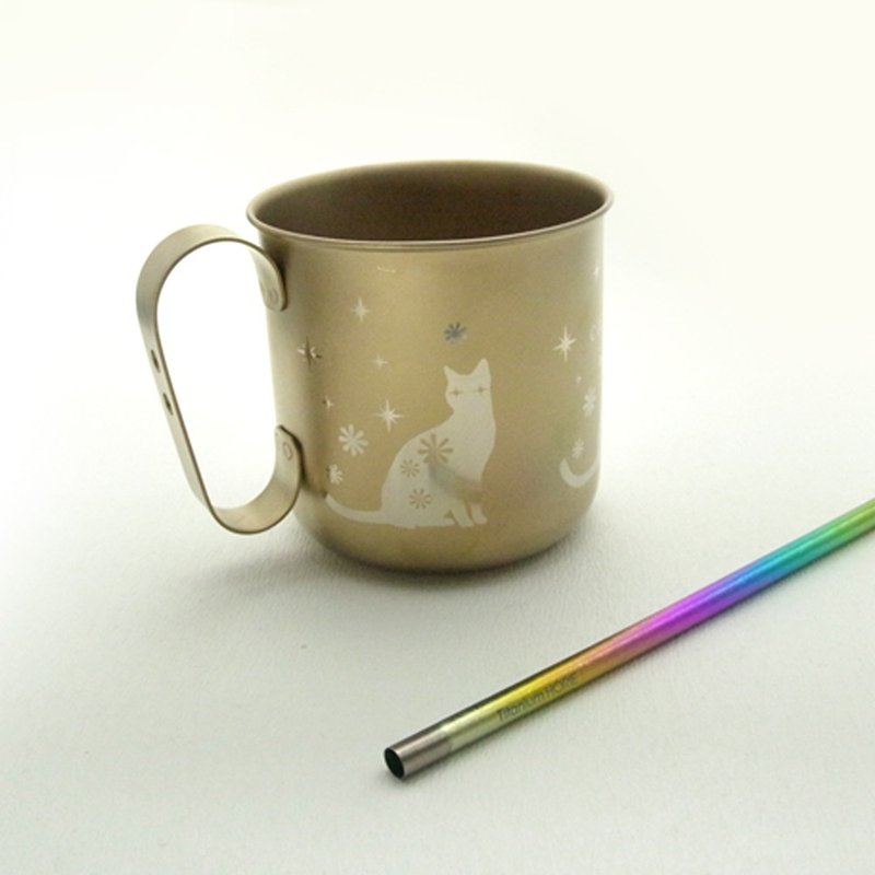 【日本制 Horie】纯钛组合-纯钛马克杯-黄金猫+纯钛吸管-璀璨虹 - 咖啡杯/马克杯 - 其他金属 金色