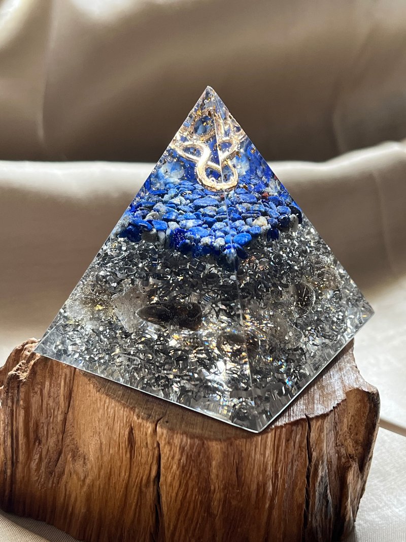 订制【奥刚塔6cm-给内在提升的你】青金石/茶晶-奥根金字塔 - 摆饰 - 树脂 透明