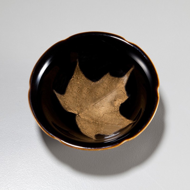 秋意枫华 木叶天目葵口茶杯 45cc 莺歌烧认证 - 茶具/茶杯 - 瓷 咖啡色