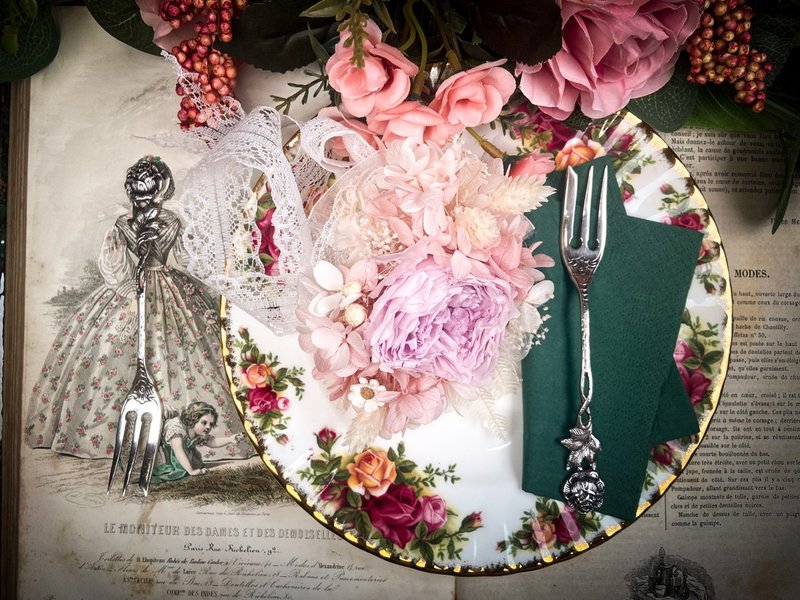 纯银 希尔德斯海姆 玫瑰花蛋糕叉 古董银器 结婚贺礼 情人节礼盒 - 餐刀/叉/匙组合 - 纯银 银色