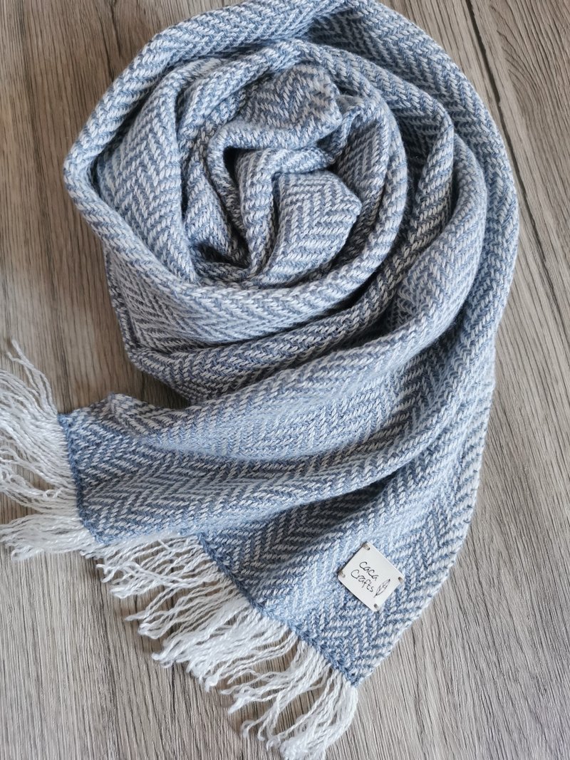 Handwoven by Carina | 手织蚕丝喀什米尔围巾 - 围巾/披肩 - 丝．绢 灰色