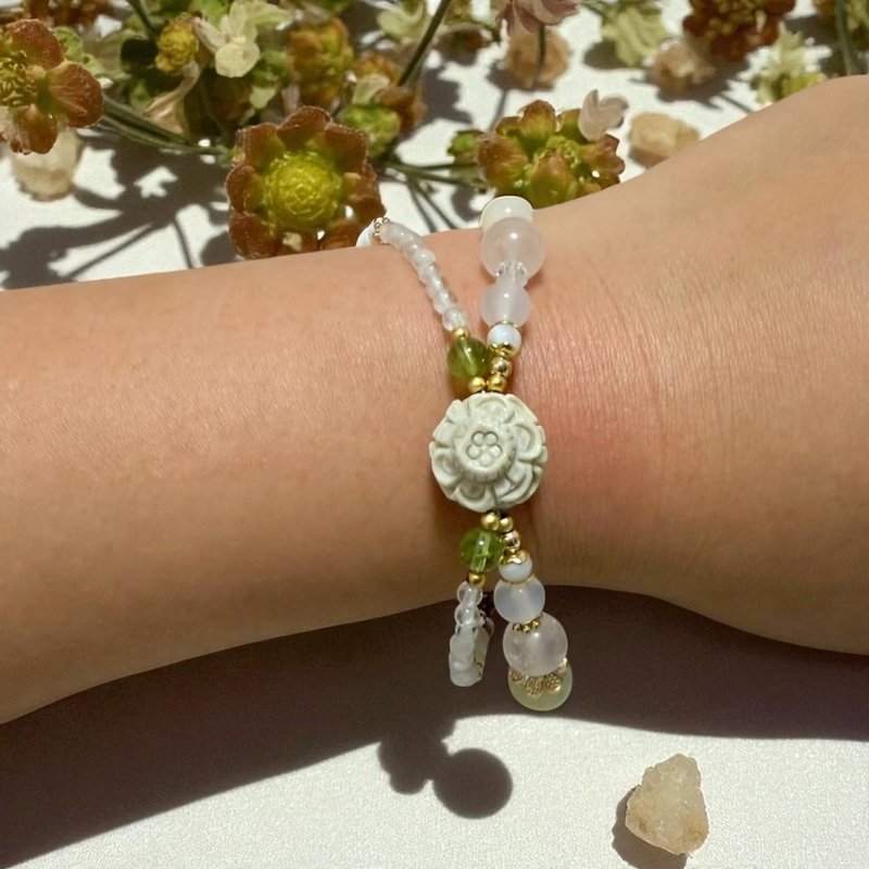阿拉蕾花界手链 阿拉善花雕 葡萄石 粉晶 橄榄石 白玉髓 牡羊座 - 手链/手环 - 水晶 透明