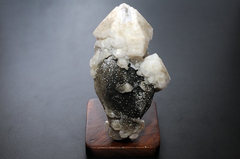 内蒙绿水晶(Prasem Quartz) /骨干水晶/ 矿石/灵修/开运/招财/ - 摆饰 - 水晶 