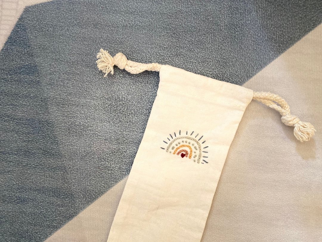 涂鸦彩虹刺绣 小笔袋 餐具袋 - 其他 - 棉 白色