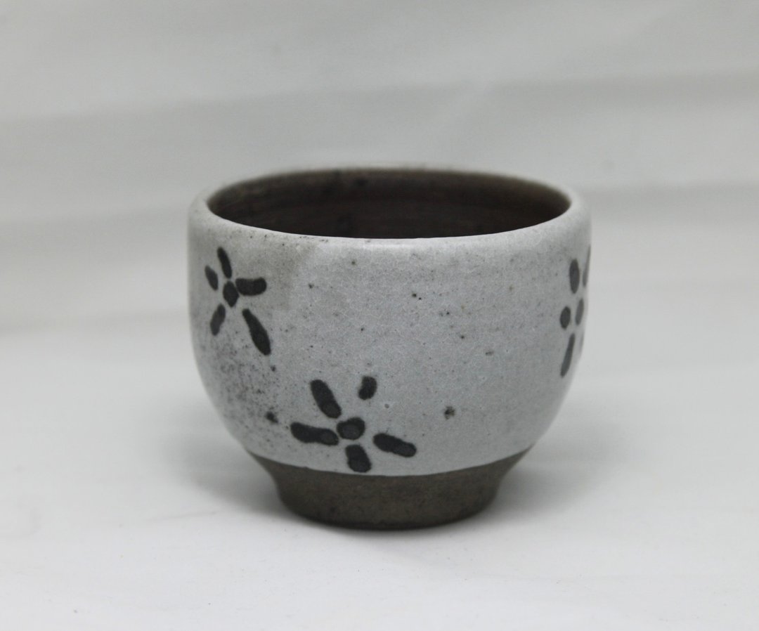 藏菁ㅣ志野 小花杯 - 其他杯子 - 陶 