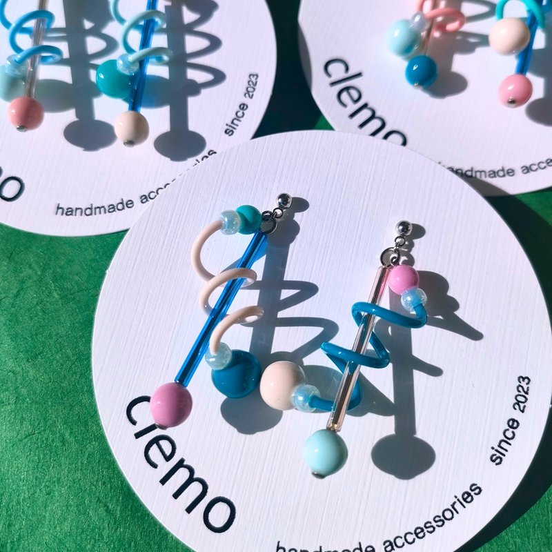 宇宙 奶蓝【耳环/耳夹】 - 耳环/耳夹 - 其他材质 多色