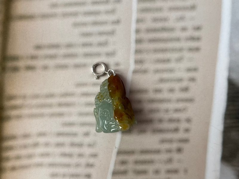 一念佛魔翡翠吊坠 - 吊饰 - 玉石 咖啡色