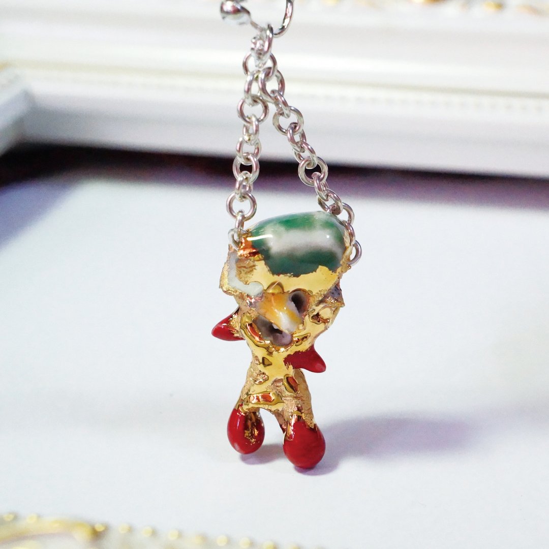 Gold gilt ceramic earring - 耳环/耳夹 - 瓷 黄色