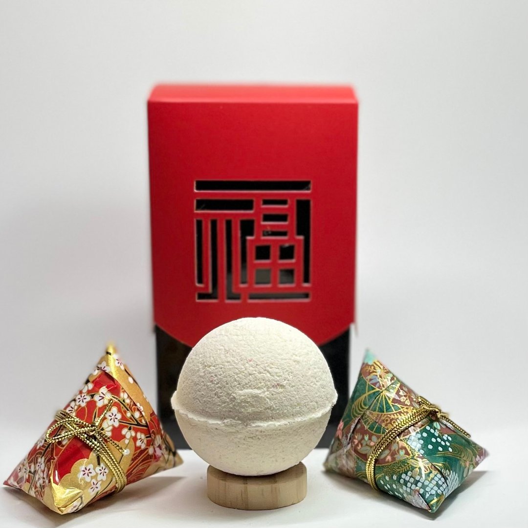 庆端午 24小时出货 福贵香粽 香氛礼 二颗草本粽一颗泡澡球 - 沐浴用品 - 其他材质 金色