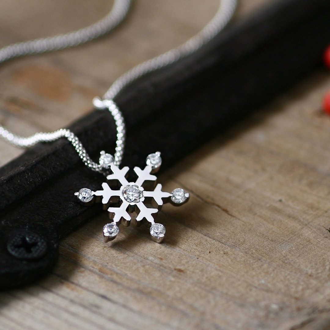 Brilliant Snowflake Long Necklace Silver 925 - 长链 - 其他金属 银色