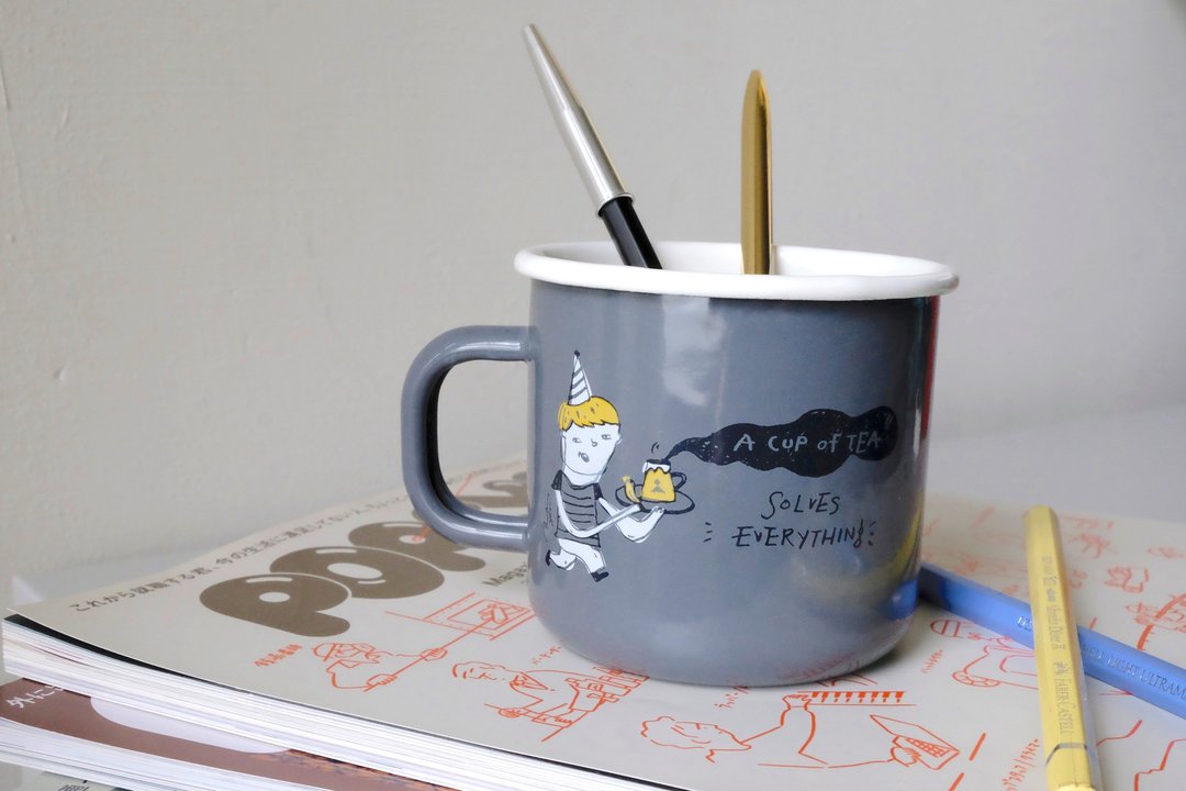 A cup of tea BaNAna Lin 阿蕉 X 火山口珐琅杯 联名限量商品 - 其他杯子 - 珐琅 灰色
