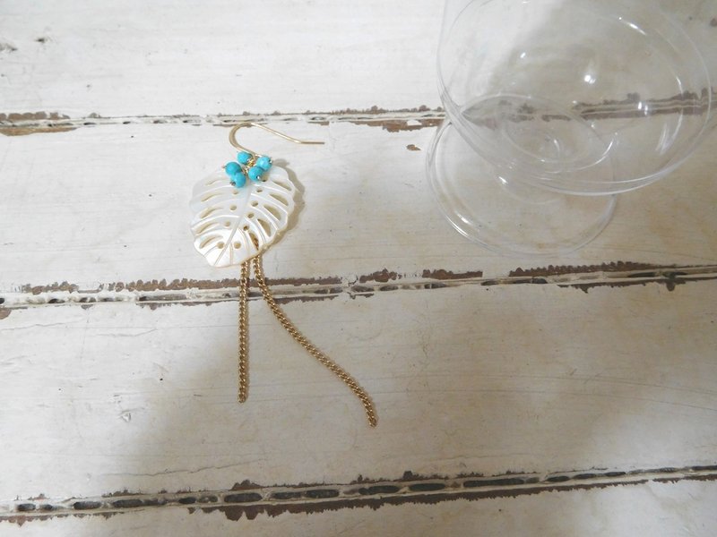 包14k金夏日篓空白蝶贝叶流苏耳环单边 可改夹 - 耳环/耳夹 - 其他材质 蓝色