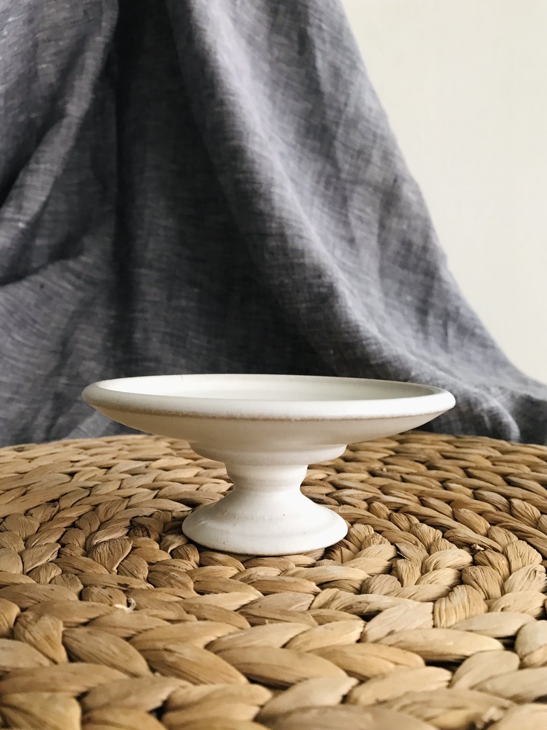 Déjà vu Ceramics 白色陶瓷低脚盘 - 摆饰 - 陶 白色