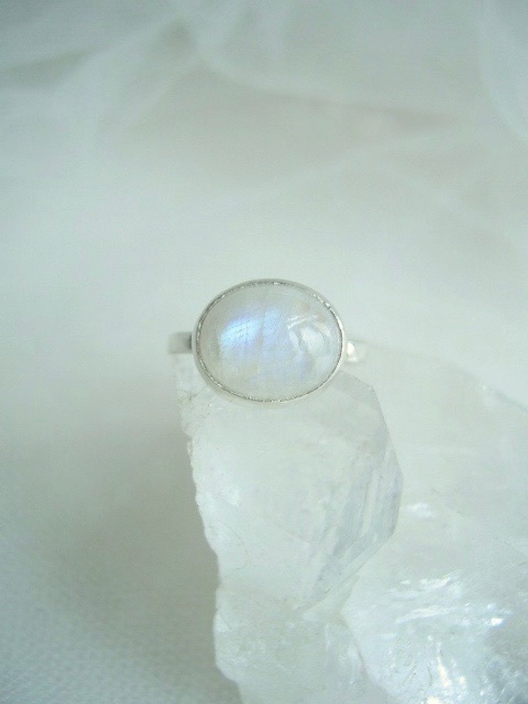 Rainbow Moonstone Ring No. 14 - 戒指 - 宝石 白色