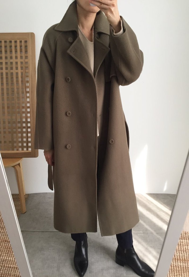 Mischa Coat 全手缝大翻领双排扣拉克兰双面羊毛外套 多色/可订做 - 女装休闲/机能外套 - 羊毛 