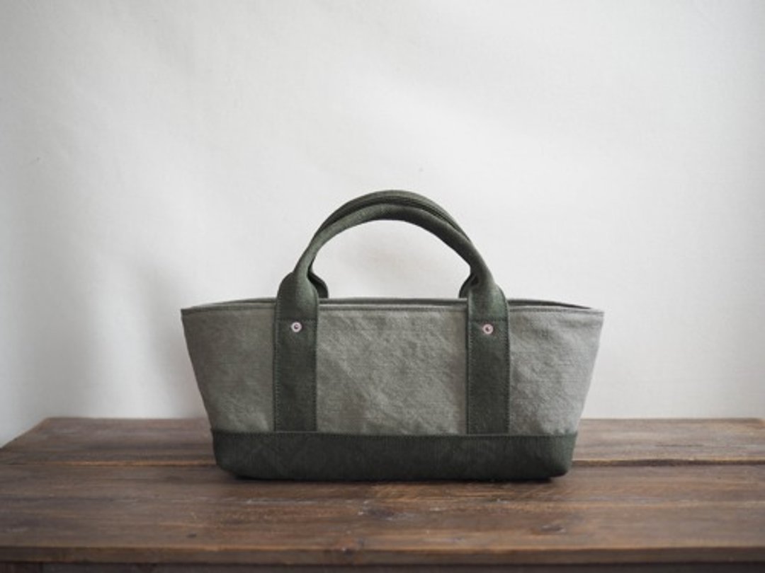 Made-to-order [MILITARY TWILL] Tote bag with lid Yokonaga Moss Green x Khaki Drab - 手提包/手提袋 - 棉 
