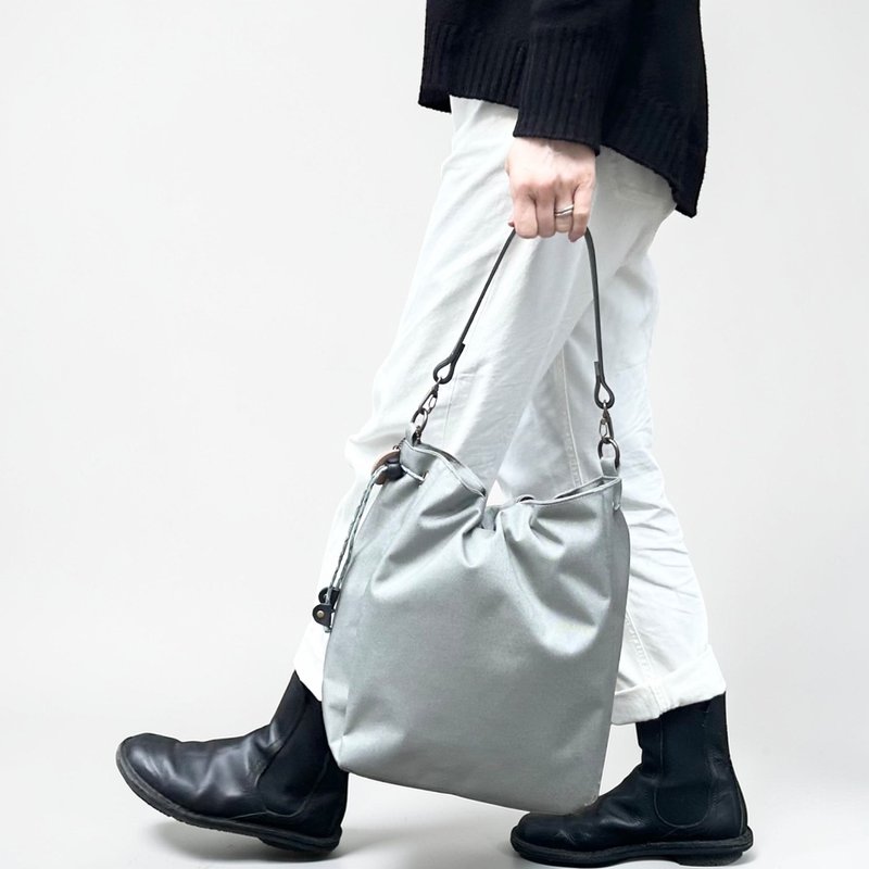 BALON 米色 × 米色 CORDURA 拨水加工尼龙半肩背包 - 侧背包/斜挎包 - 尼龙 灰色