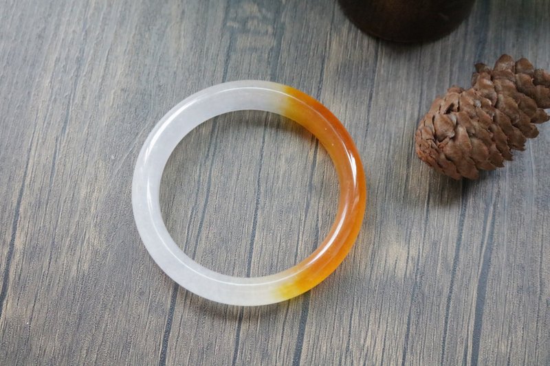 天然玛瑙冰种玉髓手镯落日余晖手环 - 手链/手环 - 水晶 多色