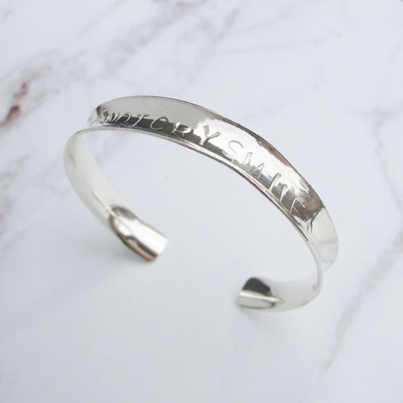 【手工定制银饰】凹面极简 | 手工宽版纯银手环 | 大员囡仔 - 手链/手环 - 纯银 银色