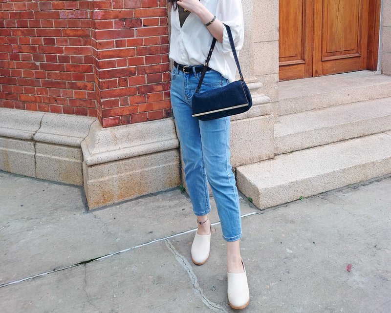 中古包 FENDI 铁扣 牛仔包法棍包腋下包单肩包手提包手拎包手拿包 - 手提包/手提袋 - 棉．麻 蓝色