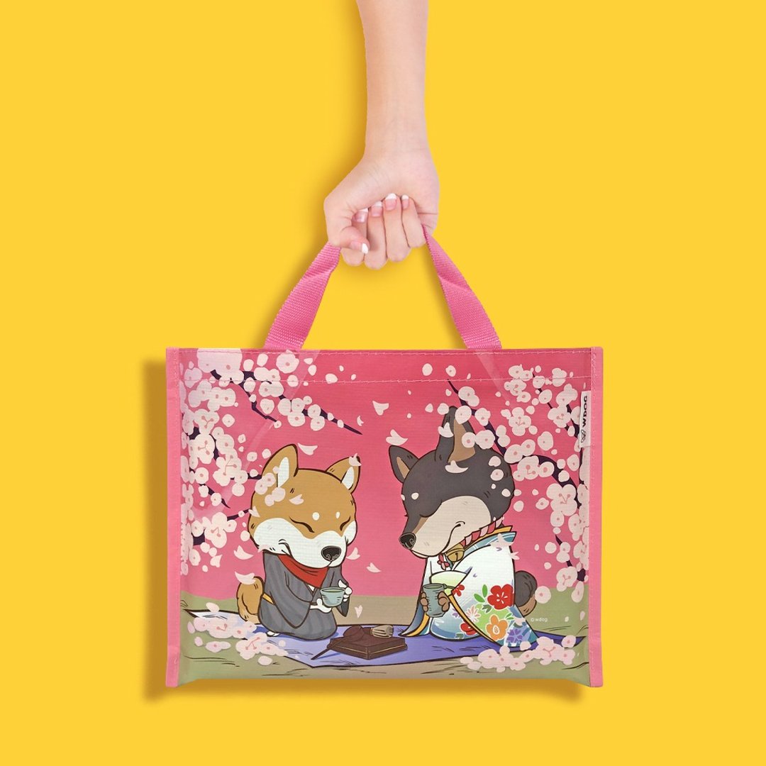 Sunny Bag x WDOG汪来汪趣 野餐垫-柴犬(樱花季汪汪) - 手提包/手提袋 - 其他材质 粉红色