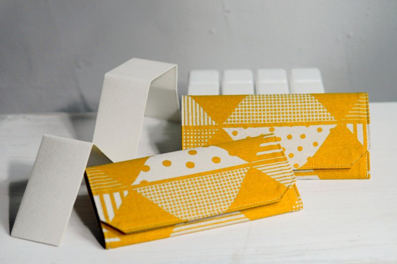 最后一个日本棉麻布/水洗牛皮纸长夹-铃铛铜锣烧 黄色 - 皮夹/钱包 - 纸 黄色