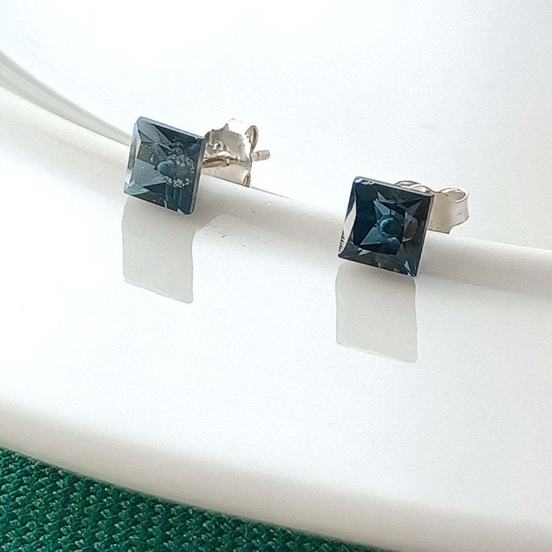 925银 VVS伦敦蓝拓帕石Topaz 钻石切面方形耳环 / (夹式可) - 耳环/耳夹 - 纯银 