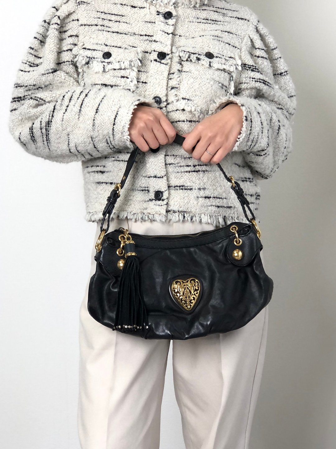 【 日本直送 名牌中古包 】GUCCI 古驰 Hysteria 肩背包 黑色 皮革 Hobo 包 vintage 古董 nk4uf3 - 侧背包/斜挎包 - 真皮 黑色