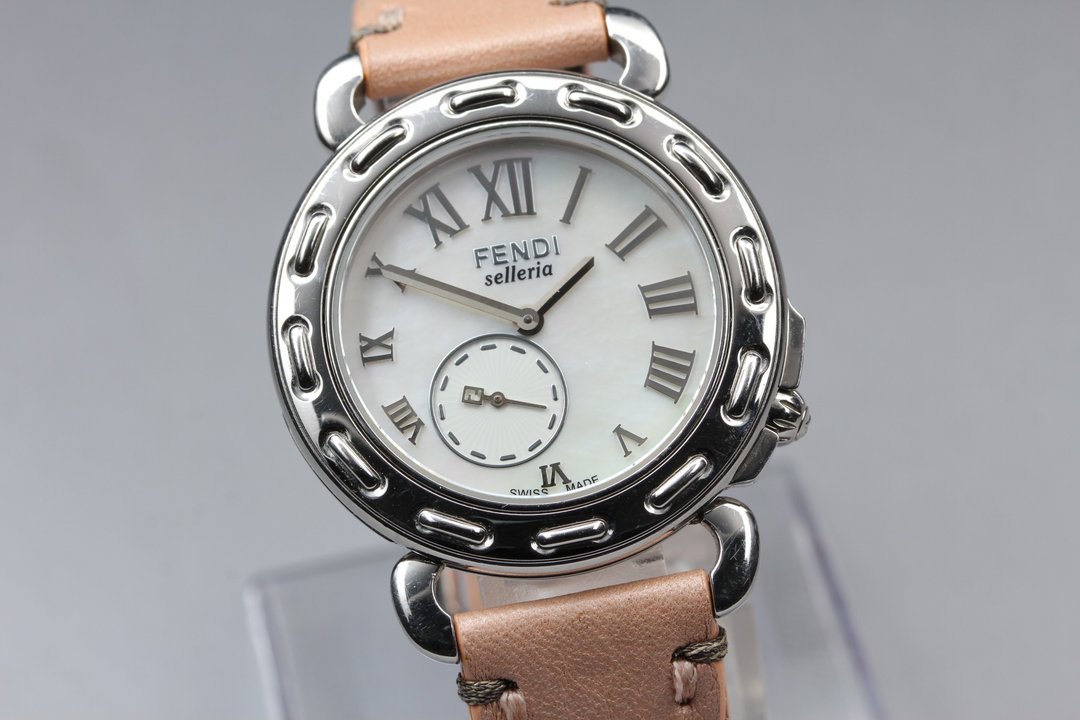 古董 Fendi 男士石英腕表 FENDI 8100M - 女表 - 不锈钢 白色