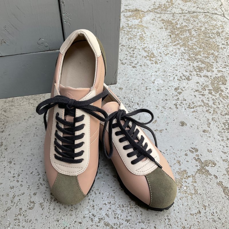 【推荐春季穿搭】EMA 经典设计运动鞋 / 粉肤色 / 卡其麂皮 - 女款休闲鞋 - 真皮 卡其色