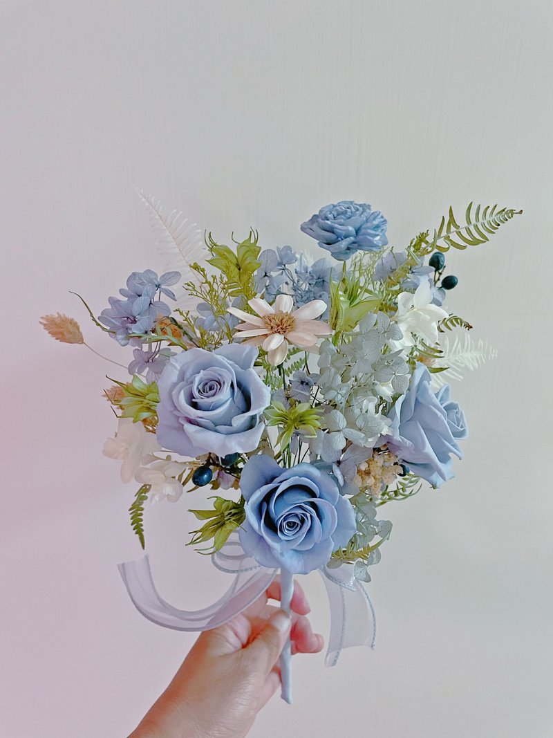 【花诉花艺】清新蓝白花束/永生捧花/拍照捧花/新娘捧花/登记捧花 - 摆饰 - 植物．花 