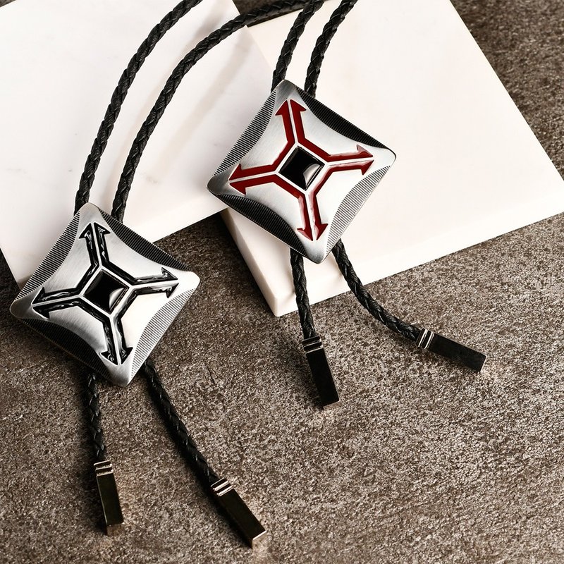 领航者 保罗领带 Bolo Tie 皮革项链 皮绳领带 长项链 - 领带/领带夹 - 人造皮革 银色