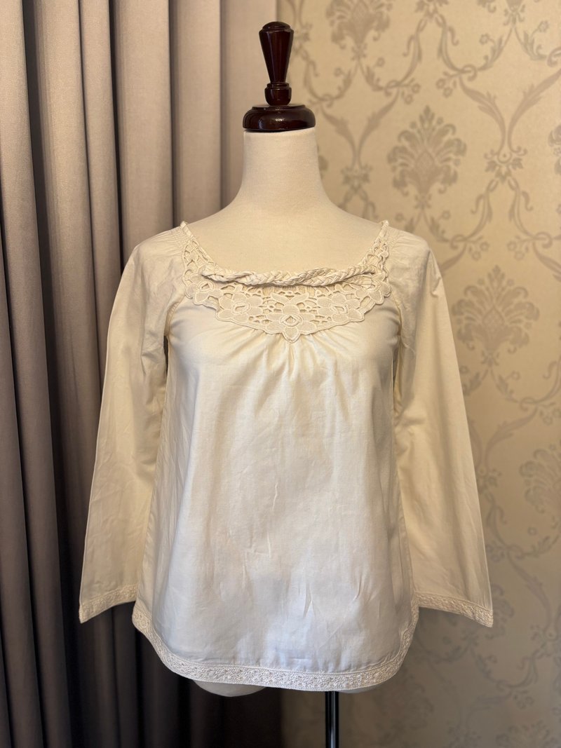 纯白蕾丝方领小版型古着上衣 - 女装上衣 - 棉．麻 白色