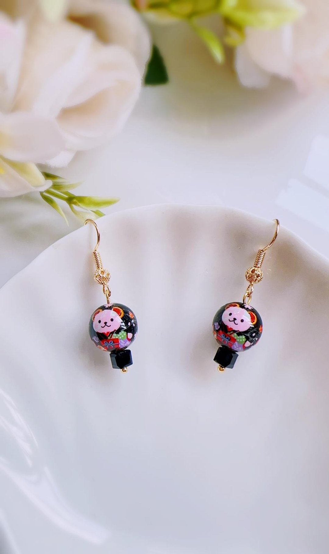 Kawaii Teddy Bear Black Japanese Tensha Earrings | 小熊耳环 - 耳环/耳夹 - 其他材质 金色