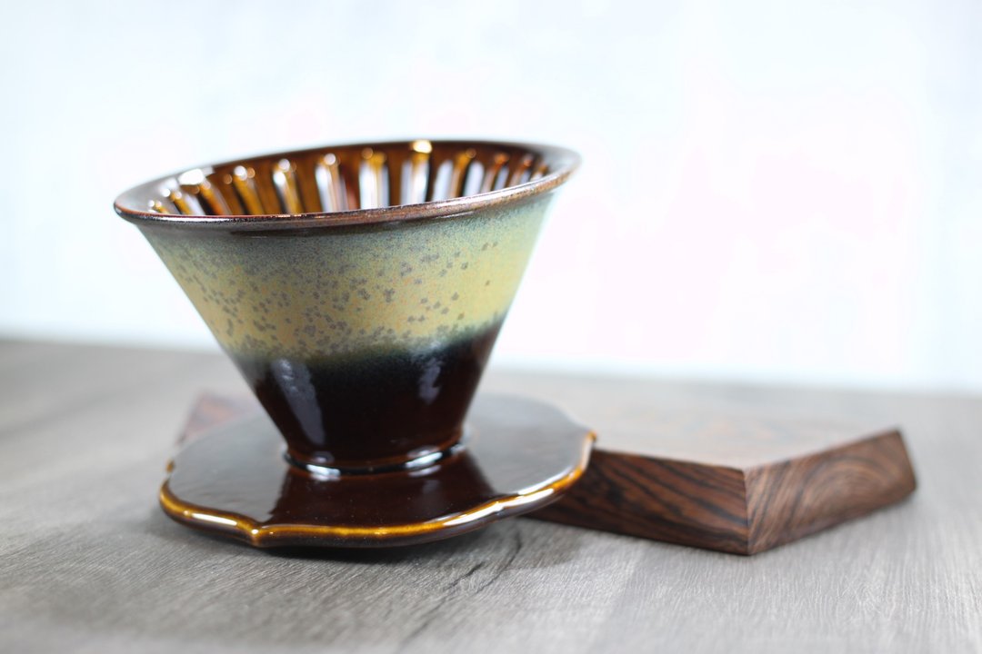 【伟大的妈妈】叶师傅试釉版 自然釉咖啡滤杯 V50 莺歌烧 孤品 - 咖啡壶/周边 - 瓷 