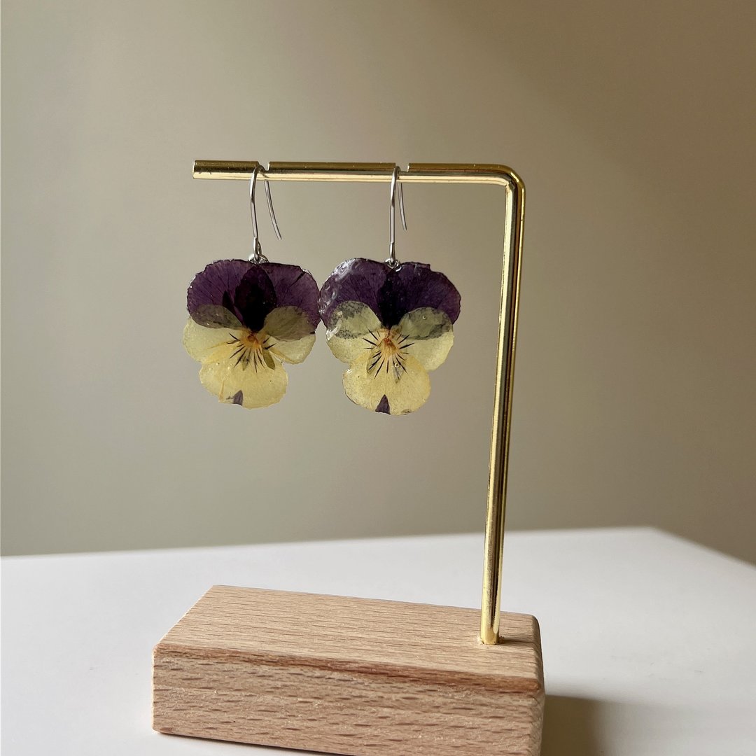 三色堇 压花耳环 干燥花 永生花 真花耳环 日本树脂 可改耳夹耳环 - 耳环/耳夹 - 植物．花 蓝色