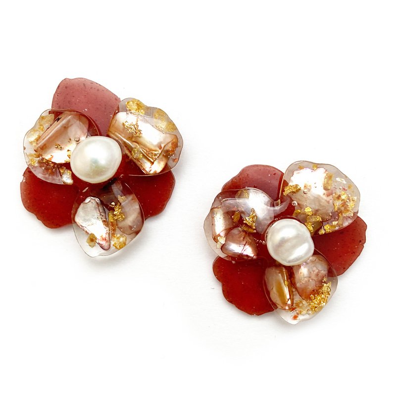 日本树脂大地色贝壳花朵.耳夹 - 耳环/耳夹 - 树脂 咖啡色
