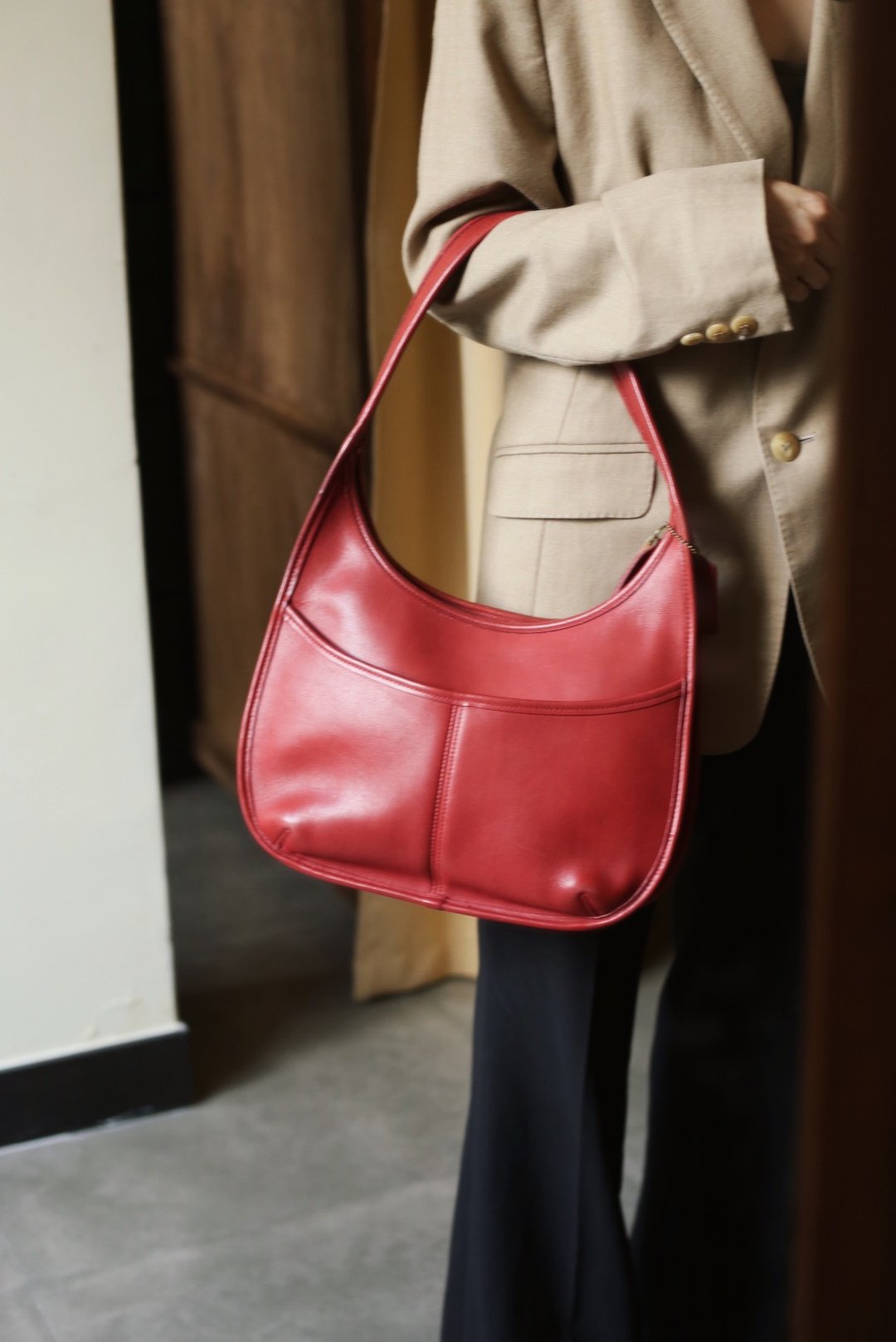 Vintage Coach Bag古董包/皮革袋/中古袋 - 手提包/手提袋 - 真皮 红色