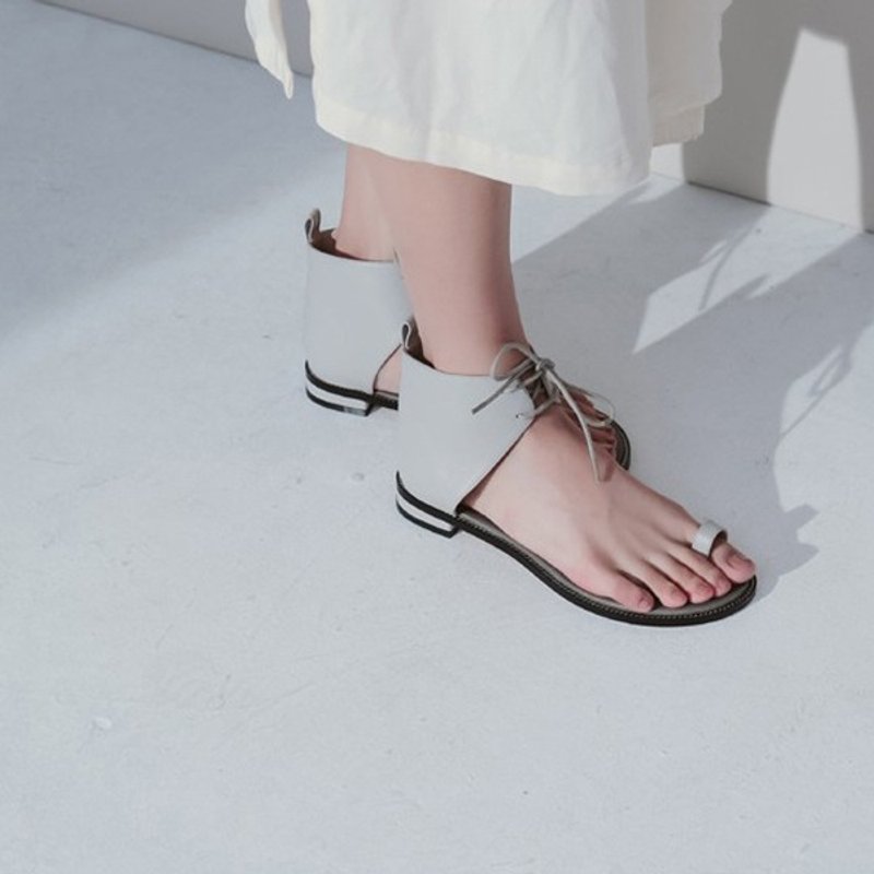 裸趾 脚踝绑带 平底真皮凉鞋 灰 - 男女凉鞋 - 真皮 灰色