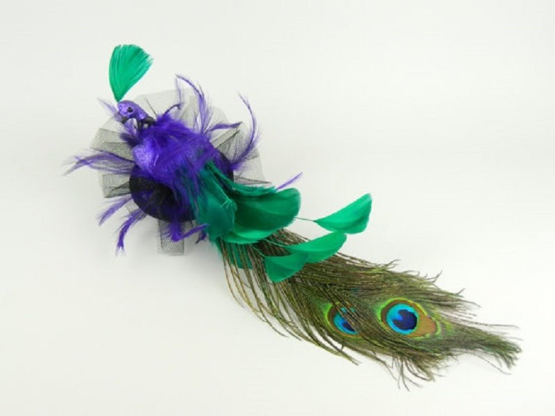 Headpiece Fascinator Cocktail Hat with Peacock in Purple and Emerald Feathers with Glitter & Veil, Statement Hair Accessory, Hen Night Party - 发饰 - 其他材质 多色