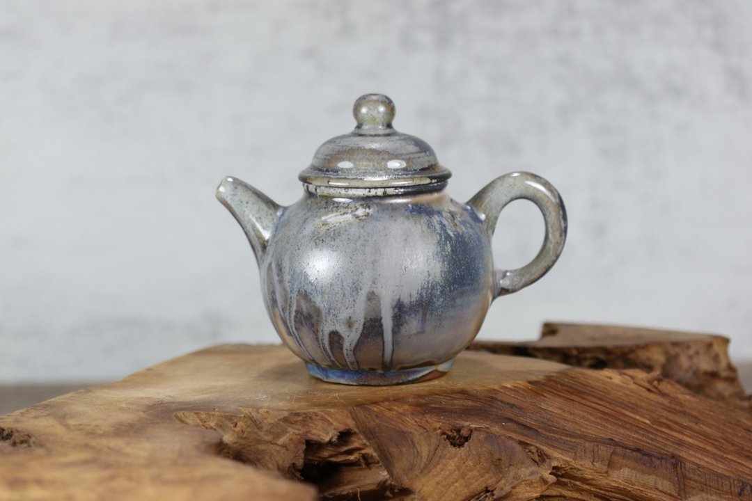 【沐春生活】270ml 柴烧天目釉 手拉坯茶壶 莺歌叶敏祥作品 - 茶具/茶杯 - 瓷 