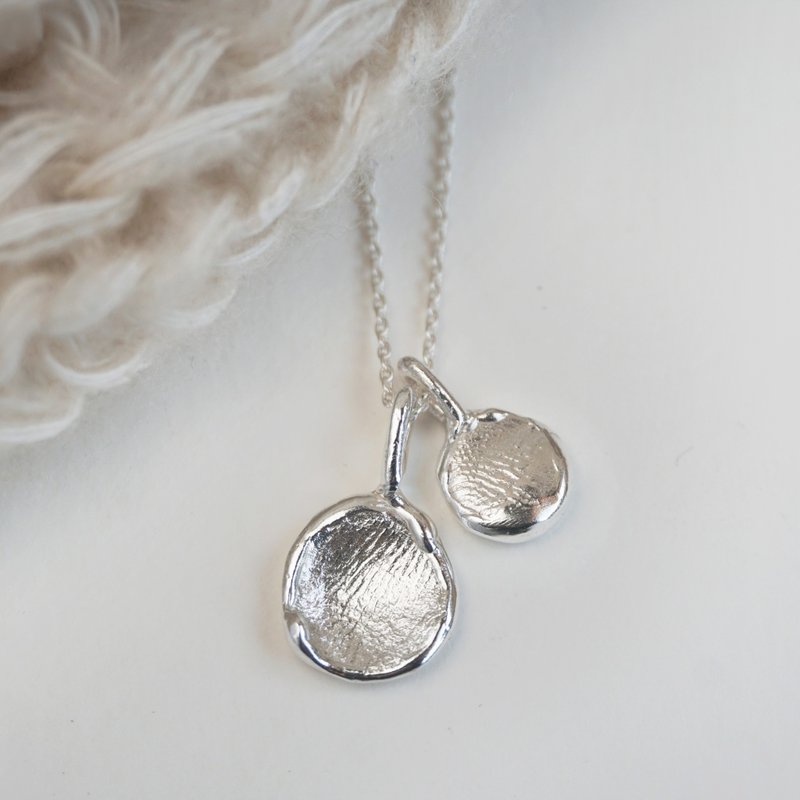 Duo stacking Finger Seal Necklace 二人组指纹蜡印项链 - 项链 - 其他金属 银色