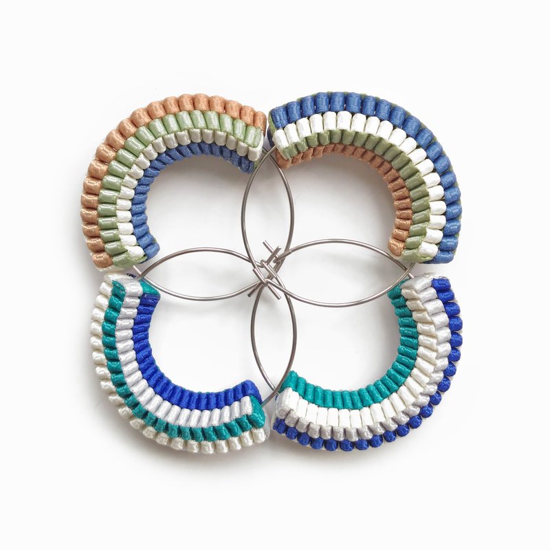 手工编织 / 扭扭 / 海洋色系 / 防敏 / 不锈钢 / 耳圈 - 耳环/耳夹 - 其他金属 蓝色