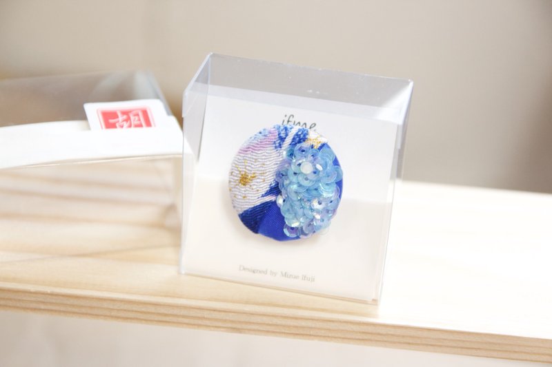kurumi  brooch - 胸针 - 其他材质 多色